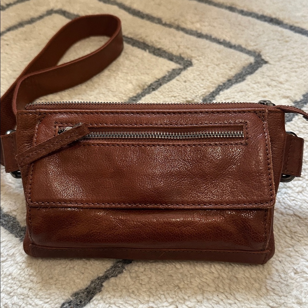 NWOT Spikes and Sparrow Cognac  Belt Bag